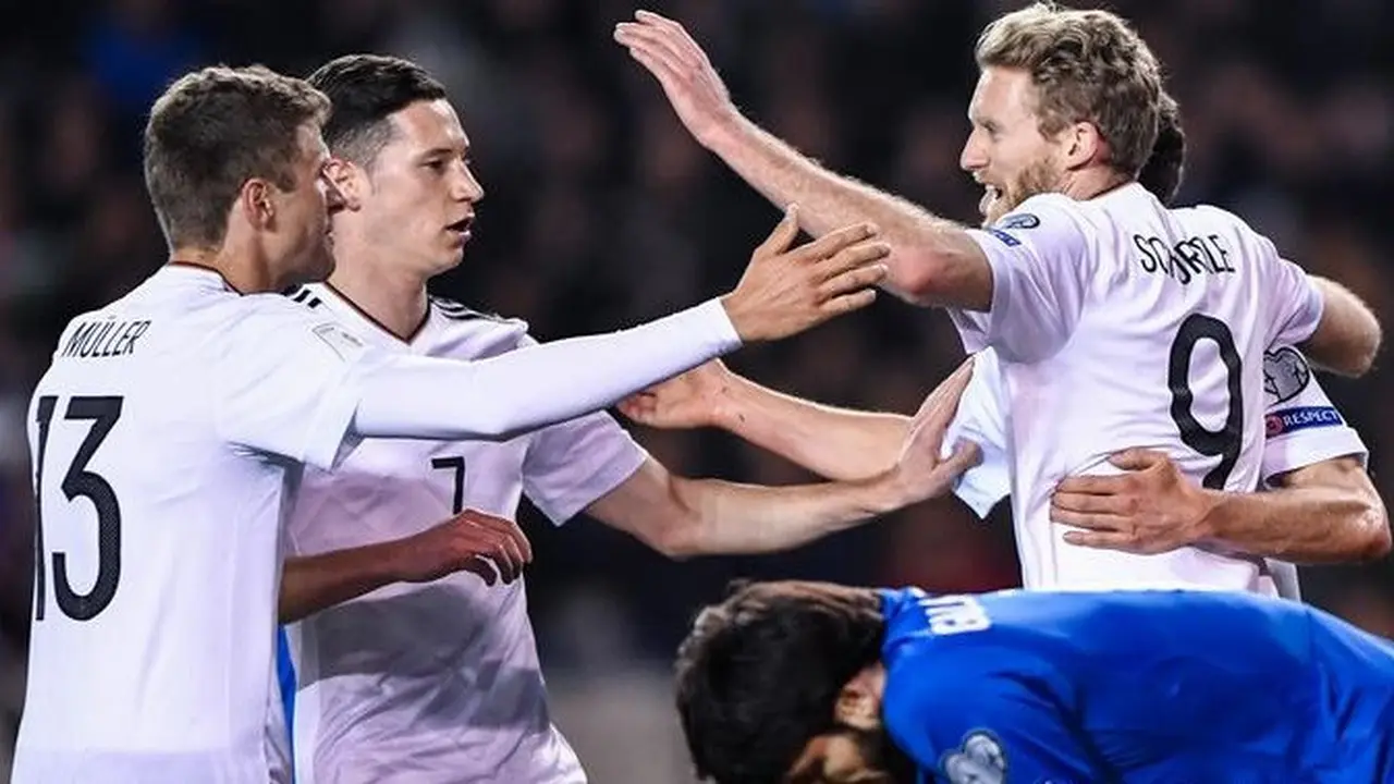 Andre Schurrle (Azerbaijan vs Jerman)