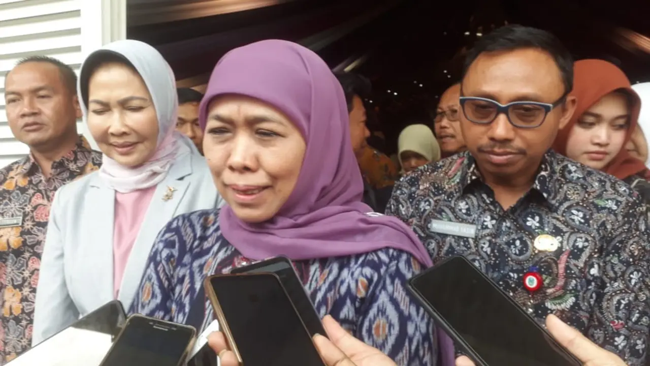 Gubernur Khofifah Minta Program Pengentasan Kemiskinan Lebih Inovatif