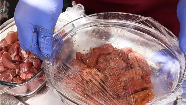 Tanpa Nanas atau Daun Pepaya, Ini Cara Marinasi Daging Sapi Agar Empuk dengan 2 Bahan