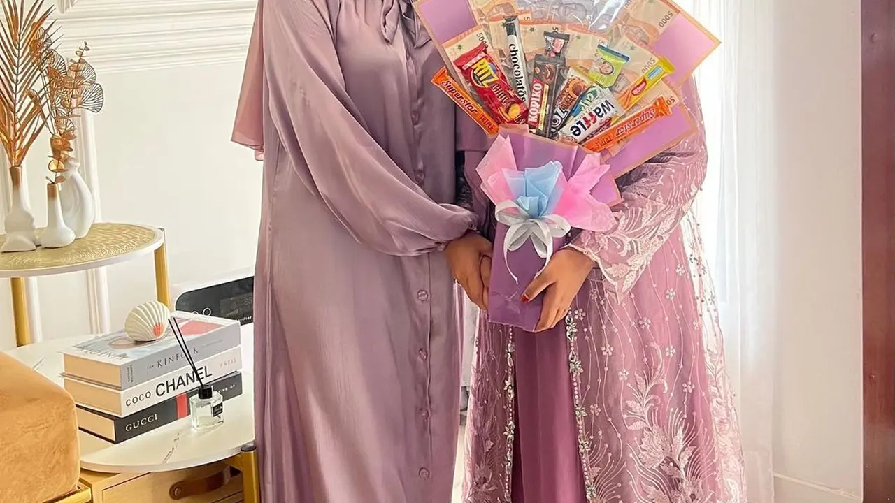Anak sambung Ashanty Wisuda