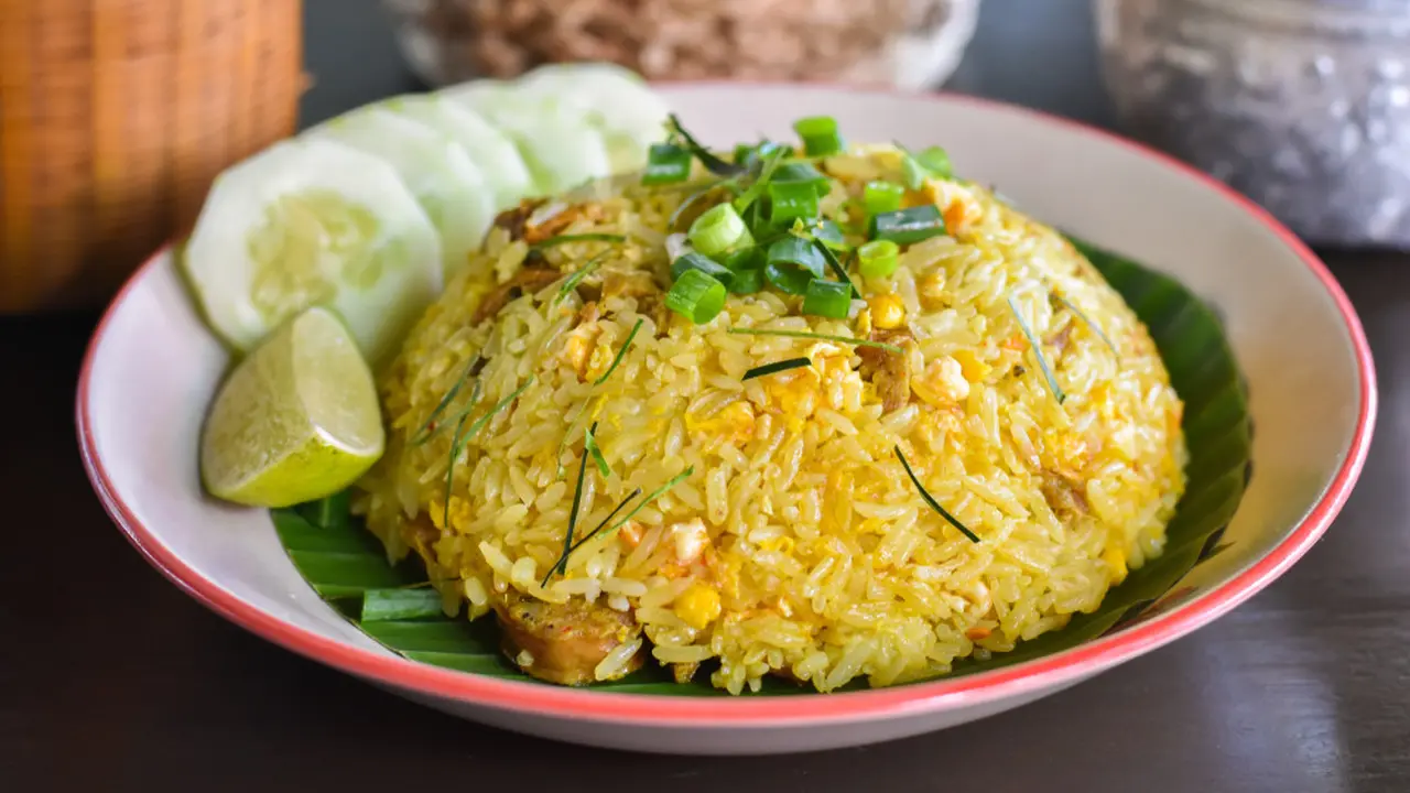 nasi goreng kuning kunyit