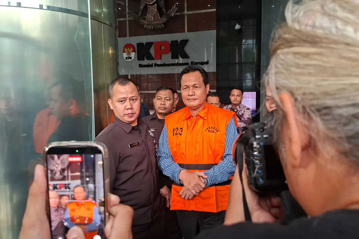 Bupati Muara Enim Edison Ditahan KPK