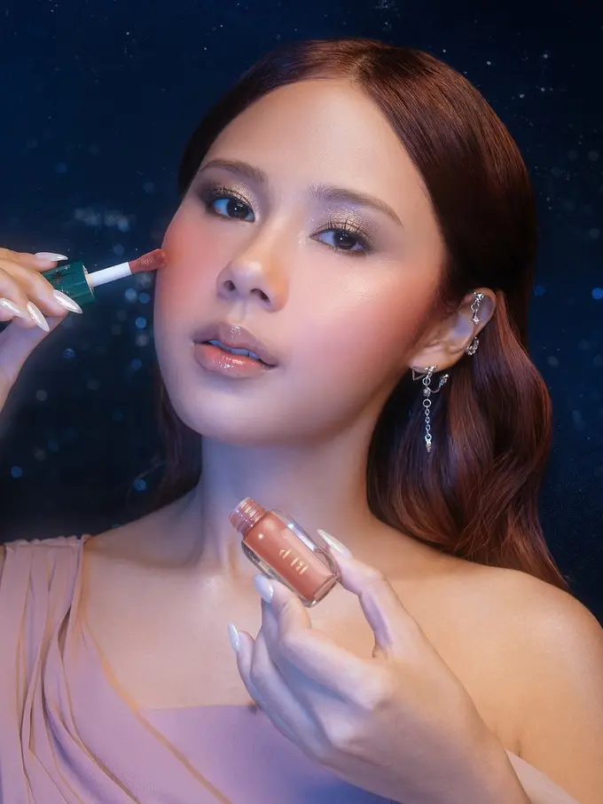 Bawa Pesan Empowering Women, Intip Koleksi Makeup BLP Beauty x Nadin Amizah ‘Be Your Own Star’