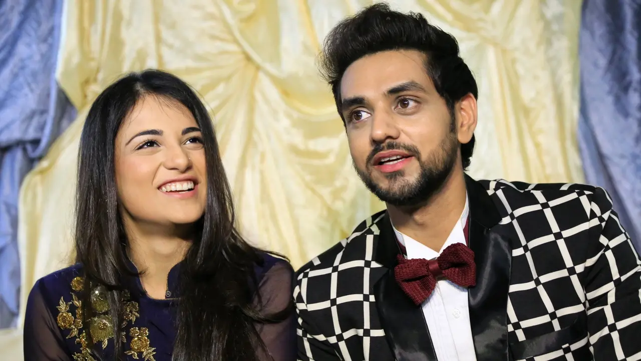 [Bintang] Shakti Arora - Radhika Madan
