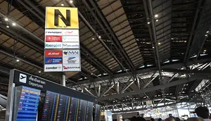 Banjir Bangkok Ganggu Operasional Bandara Suvarnabhumi, Penumpang Tunggu Bagasi hingga 8 Jam