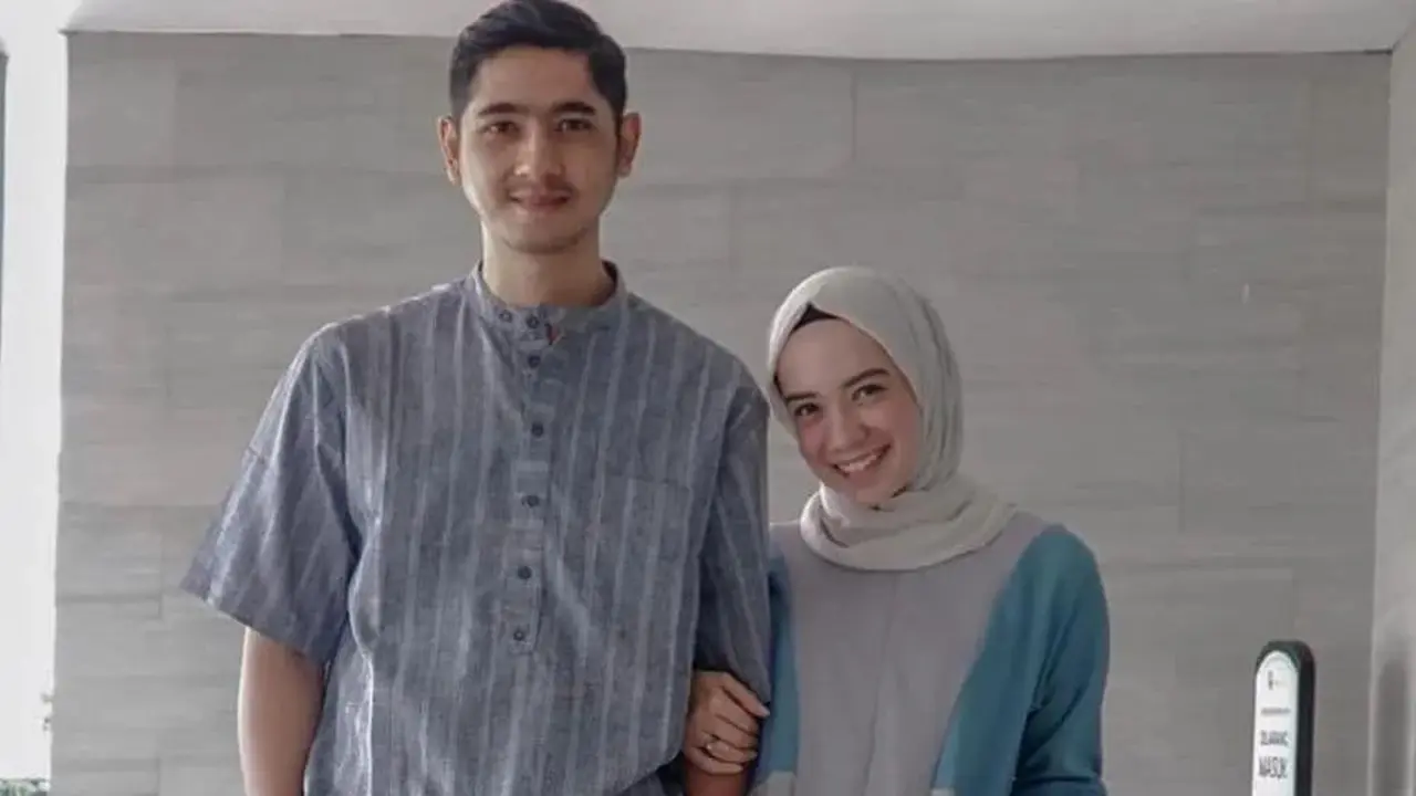 Diisukan Telah Bercerai, Ini Potret Kebersamaan Arya Saloka dan Putri Anne