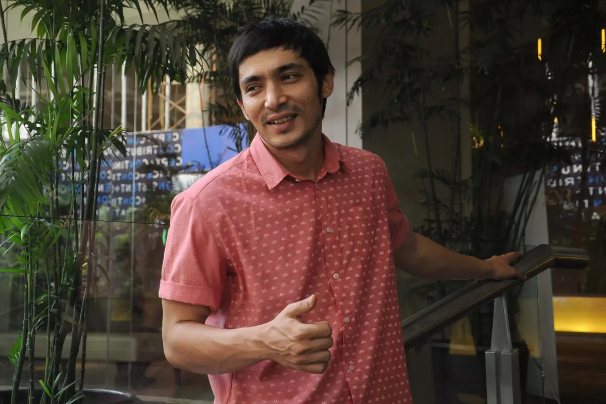 Syuting Film, Abimana Aryasatya Dikejar Pihak Keamanan