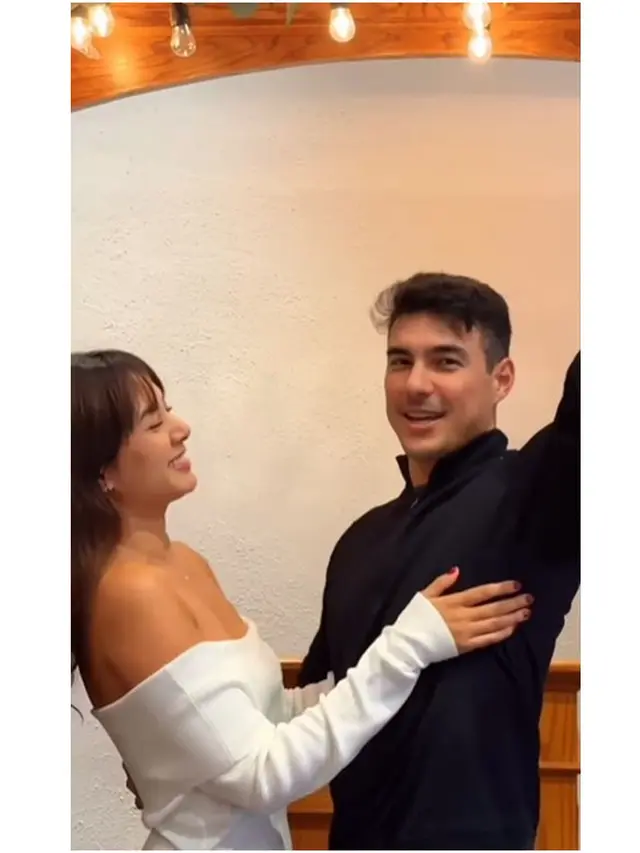 6 Potret Aurelie Moeremans Rayakan Tahun Baru Usai Menikah, Sudah Berstatus Istri