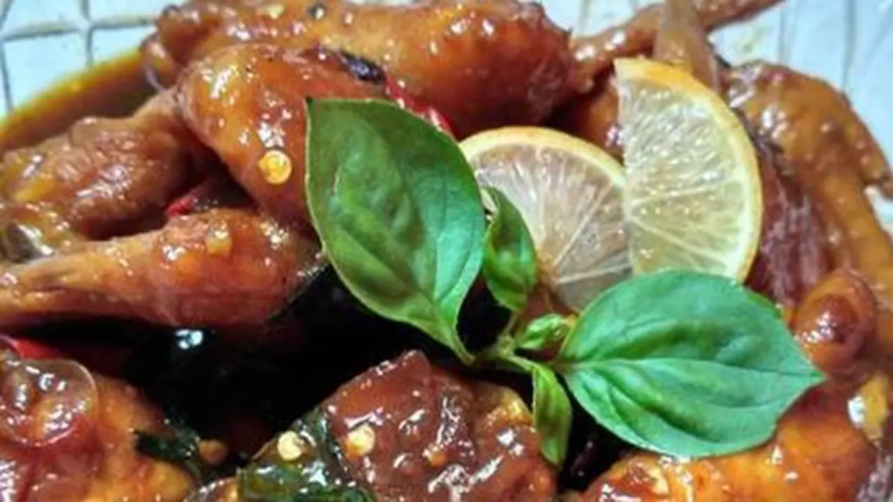 Ayam kecap kemangi./Copyright cookpad.com/Fitria Anandikha
