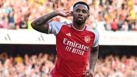 Selebrasi pemain Arsenal, Gabriel Jesus, setelah mencetak gol ke gawang MU dalam pertandingan pekan keempat Liga Inggris 2023/2024 yang berlangsung di Emirates Stadium, London, Senin (4/9/2023) dini hari WIB. (AFP/Glyn Kirk)