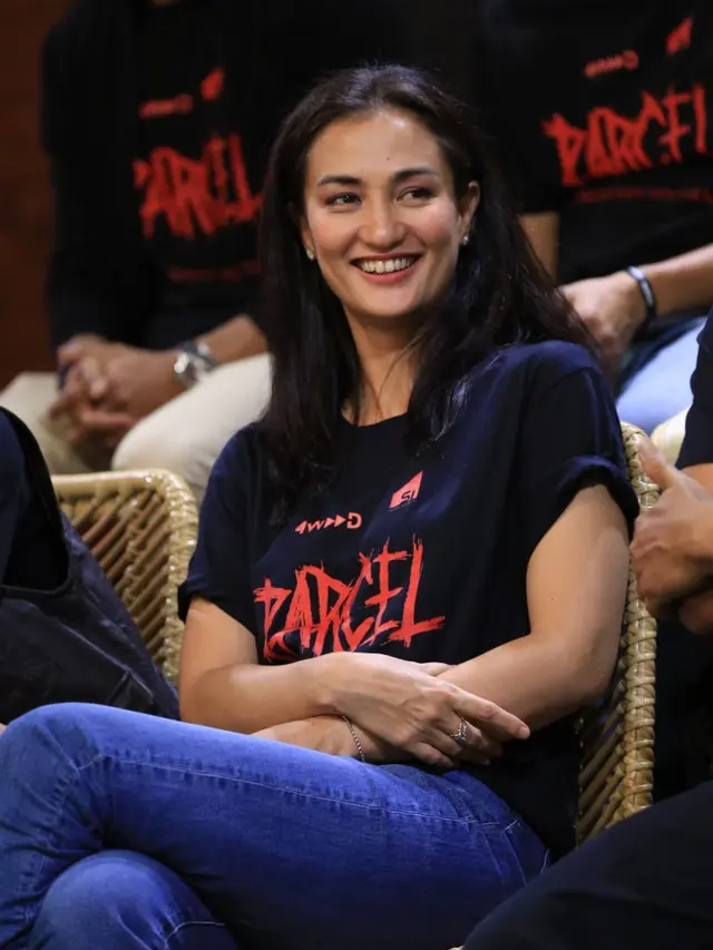 [Fimela] Atiqah Hasiholan