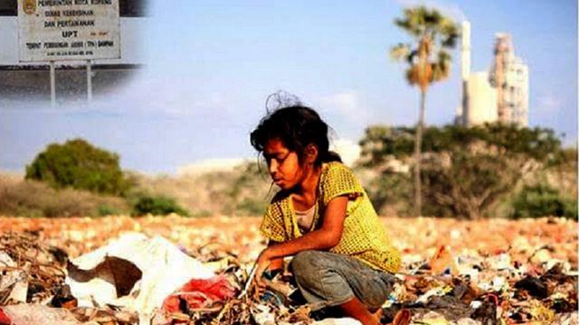 Kehidupan pemulung di Kupang