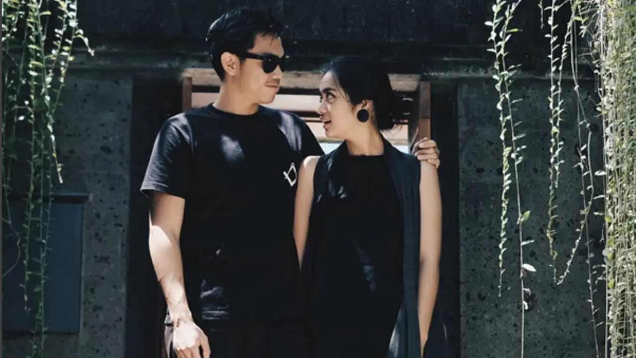 Ayudia Bing Slamet
