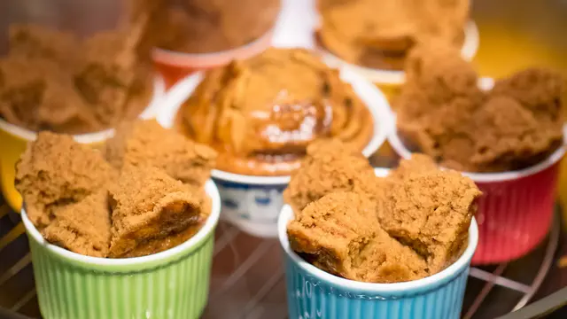 Intip Rahasia Membuat Bolu Kukus Anti Bantat, Dijamin Lembut dan Mekar Sempurna