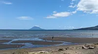 Wilayah Pesisir Pantai Manado Lengang Usai BMKG Akhiri Peringatan Dini Tsunami