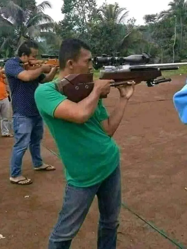 6 Potret Cara Nyeleneh Orang saat Main Ini Bikin Tepuk Jidat