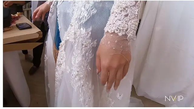 10 Detail Busana Akad Nikita Willy dan Indra Priawan, Mewah dan Elegan