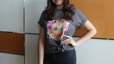 Perankan Anak Emo Shifa Hadju Setengah Lima Pagi Sudah Mengecat Rambut News Entertainment Fimela Com