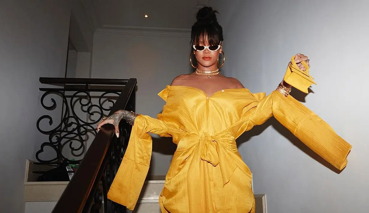 Rihanna sendiri pun sempat mengaku bahwa Hassan Jameel adalah pria yang sangat berharga untuknya. (instagram/badgalriri)