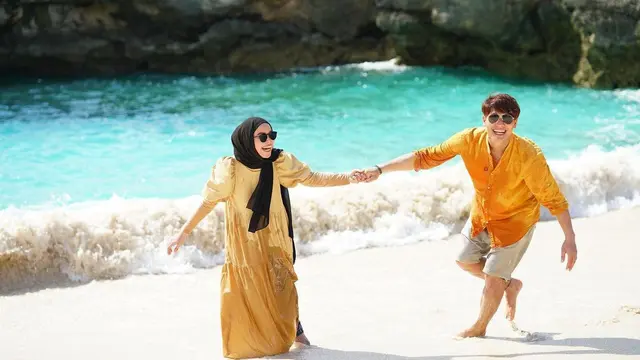 Rizky Billar dan Lesti Kejora. (Foto: Instagram @lestykejora)