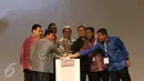 Menkominfo Rudiantara (tengah) saat membuka Indonesia E-commerce Summit and Expo (IESE) 2017 di Indonesia Convention and Exhibition (ICE), BSD City, Tangerang Selatan, Rabu (9/5). (Liputan6.com/Angga Yuniar) 