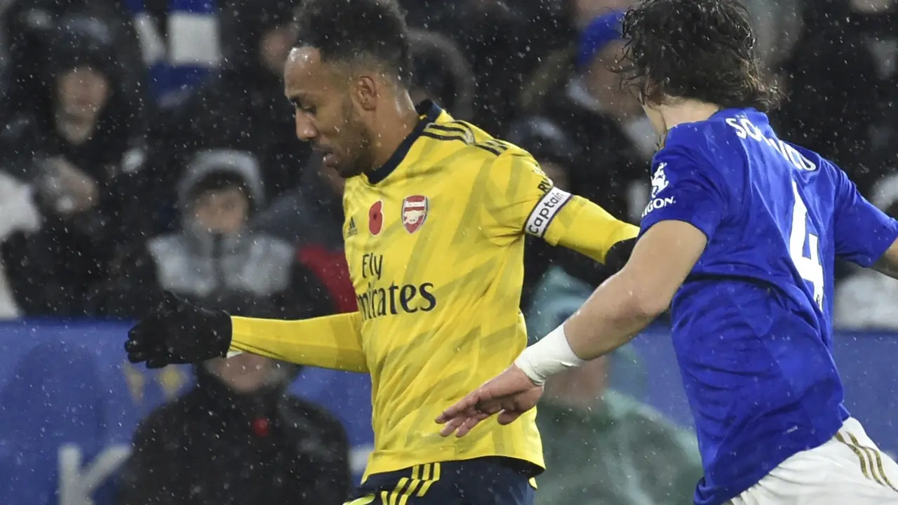 Arsenal Menyerah 2-0 di Kandang Leicester City