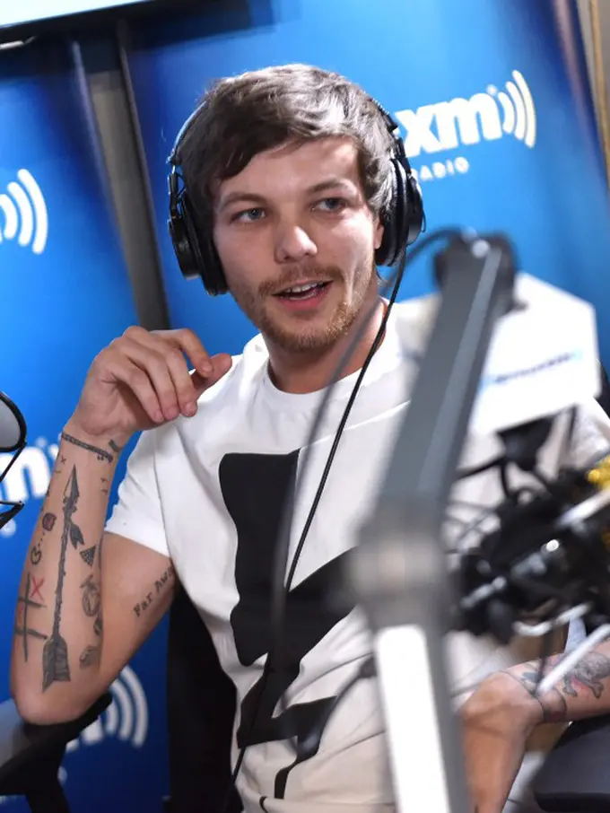 [Bintang] Louis Tomlinson