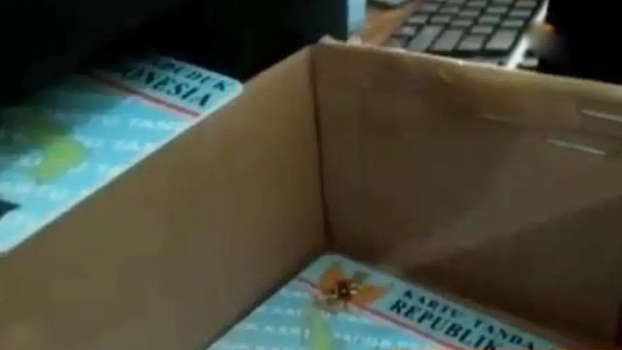 Masalah Pengadaan E-KTP