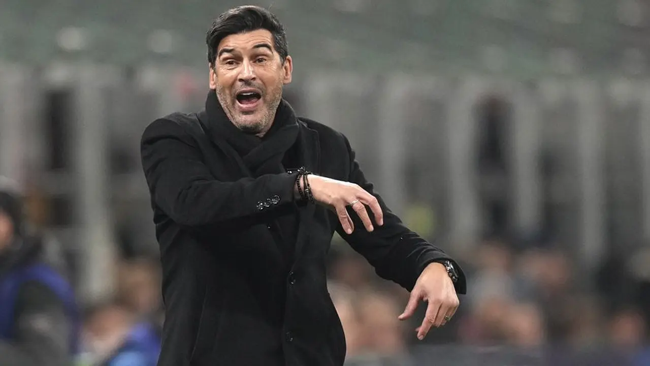Pelatih AC Milan, Paulo Fonseca. (c) AP Photo/Antonio Calanni