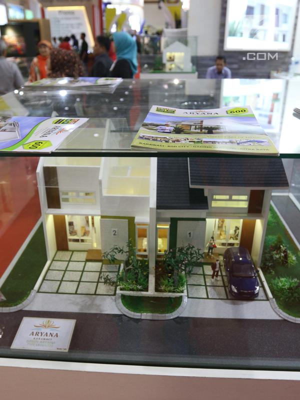 Maket perumahan yang ditawarkan pada Indonesia Property Expo (IPEX) 2019 di Jakarta Convention Centre (JCC), Sabtu (2/2). Kegiatan yang digelar 2-10 Februari itu menargetkan penyaluran kredit baru senilai Rp 6 triliun. (Liputan6.com/Angga Yuniar)