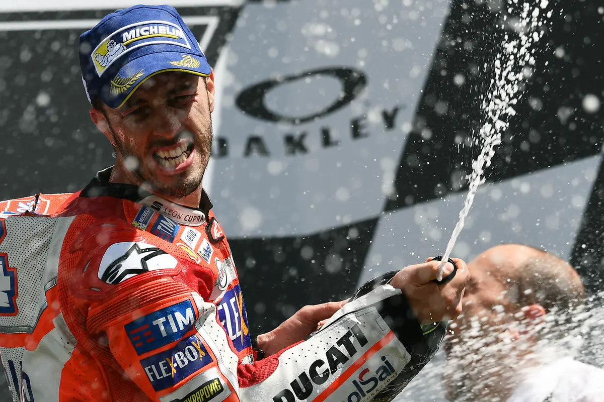FOTO: Dovizioso Rajai MotoGP Italia, Rossi Gagal Podium