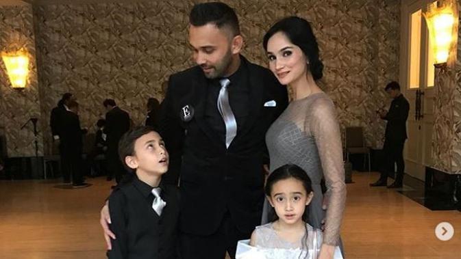 teuku zacky ogah ekspos foto anak di media sosial, kenapa?