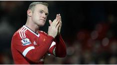 Berikut video tekel horor yang dilakukan Wayne Rooney kepada Oscar saat laga Manchester United kontra Chelsea pada boxing day Premier League, Selasa (29/12/2015) dini hari WIB. Karena tekel tersebut Rooney beruntung hanya dihadiahi kartu kuning oleh ...