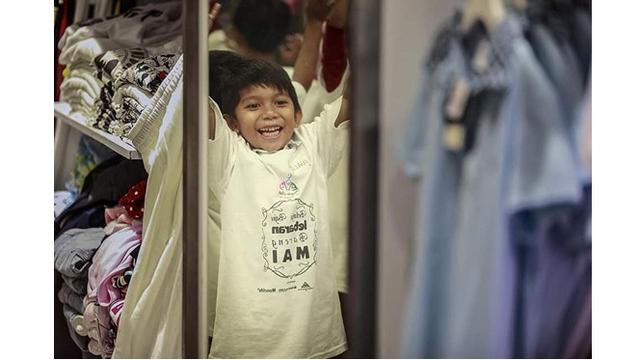 Cerita Anak Anak Yatim Pertama Kali Diajak Belanja Baju Lebaran Ini Bikin Haru Hot Liputan6 Com