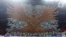 Mereka mengibar-ngibarkan bendera Merah Putih serta membuat koreografi unik. (Liputan6.com/Angga Yuniar)