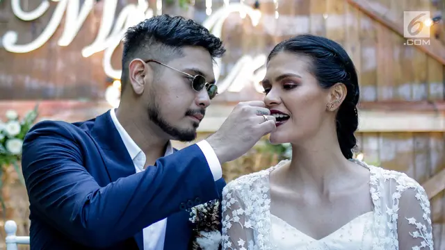 Petra Sihombing dan Firrina Sinatrya