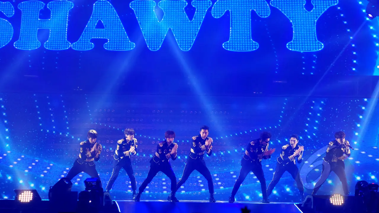 Super Junior Sukses 'Membakar' Indonesia