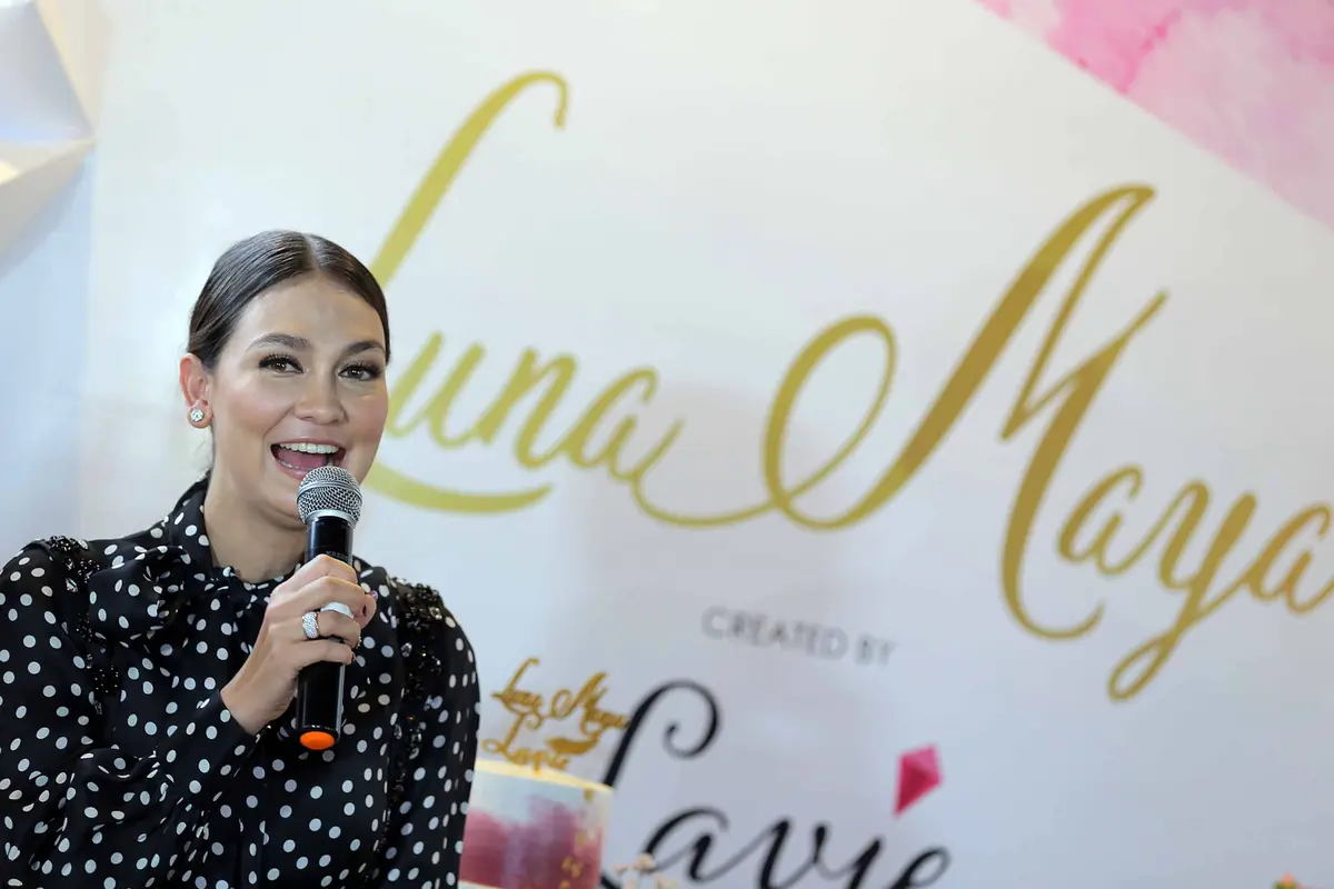 [Bintang] Luna Maya