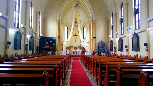 Tiga Gereja Bergaya Gothic Warisan Belanda di Kota Malang