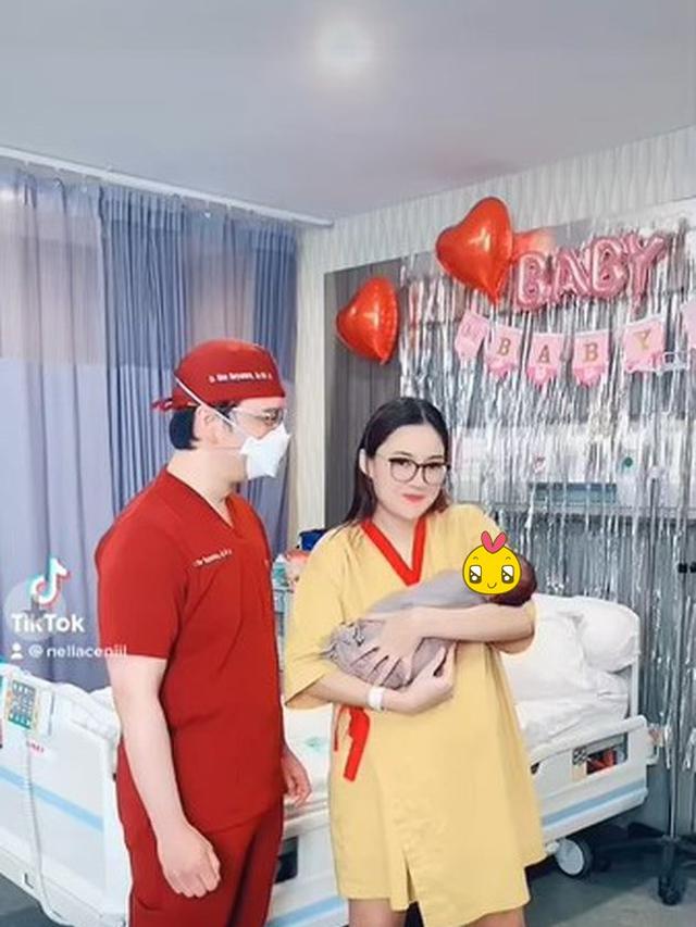 Baru Sebulan Melahirkan, Ini 6 Potret Terbaru Nella Kharisma Kembali Langsing