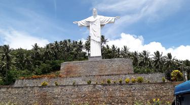 Patung Tuhan Yesus