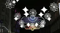 Festival instalasi cahaya Ramadan memeriahkan London. (dok. Instagram @sadiq/https://www.instagram.com/p/DGjOV_3NJ_l/?img_index=7/Dinny Mutiah)