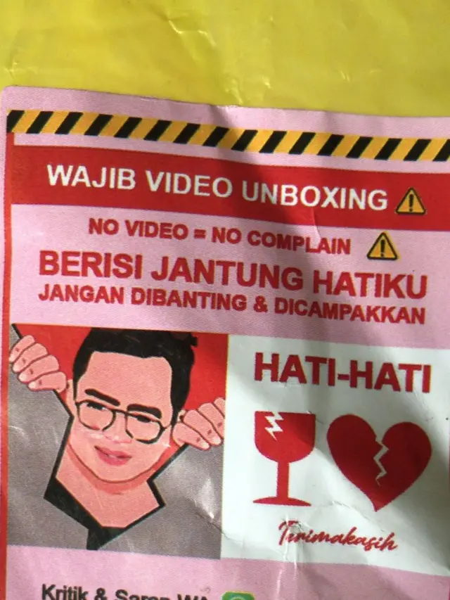 10 Tulisan Imbauan di Paket Ini Kocak Sekaligus Bikin Geleng Kepala