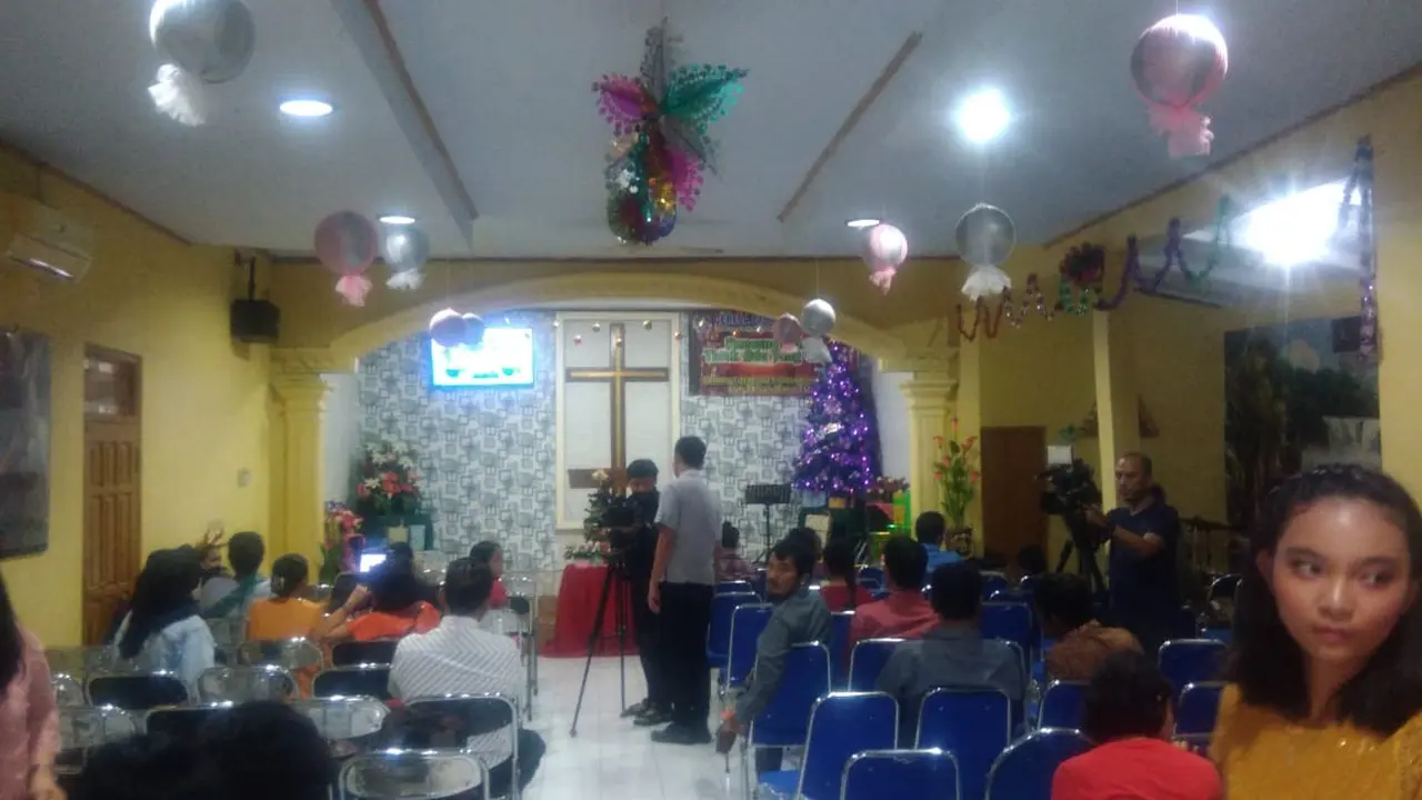 Warga Carita, Banten merayakan Natal