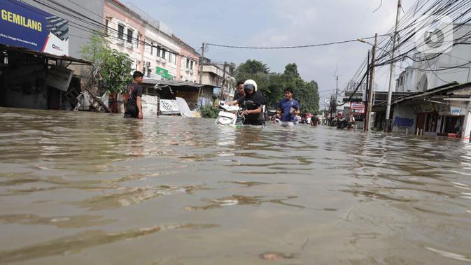 Banjir Meluas ke 30 RT Jakarta, Paling Parah di Pancoran dan Lubang Buaya