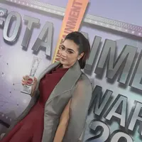 Nabila Syakieb raih penghargaan Selebriti Wanita Paling Memikat di Infotainment Awards 2017. 