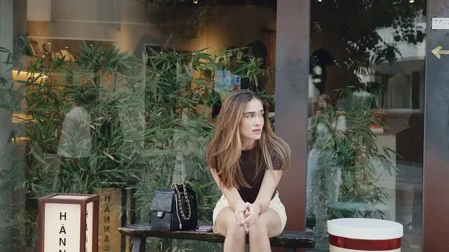 Yasmine Wildblood ke Korea Selatan. [@yaswildblood]