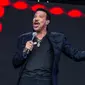 Lionel Richie saat tampil di Glastonbury, Inggris, Minggu (28/6/2015) Foto: DIYmag.com/Emma Swann