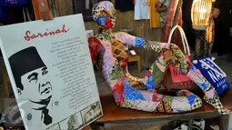 Salah satu karya seni di Pameran Jakarta Biennale, Gudang Sarinah, Jakarta, Sabtu (14/11/2015). Pameran ini diikuti seniman dari dalam dan luar negeri. Pameran berlangsung dari 15 November 2015 - 17 Januari 2016. (Liputan6.com/ Gempur M Surya)