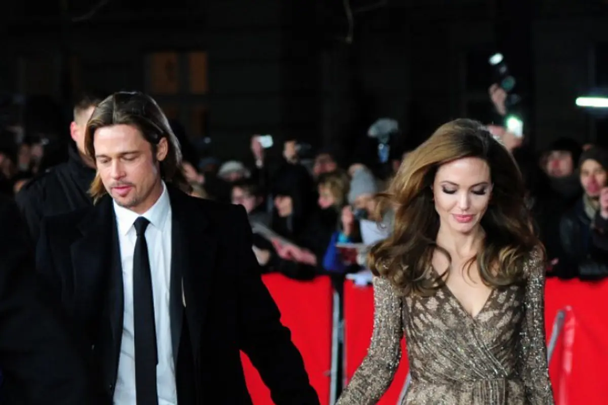 Angelina Jolie dan Brad Pitt Bercerai